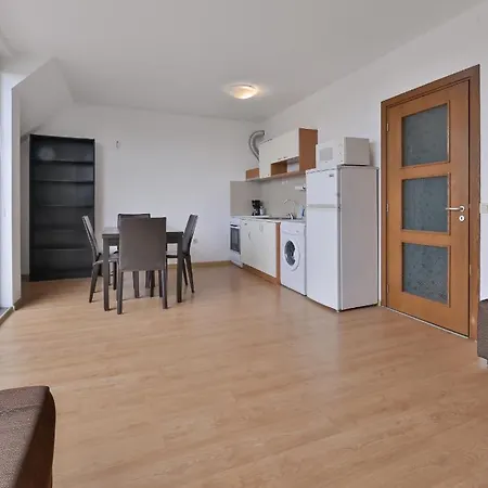 One-bedroom Maisonette With Spacious Terrace By Flat Mаnager Appartement