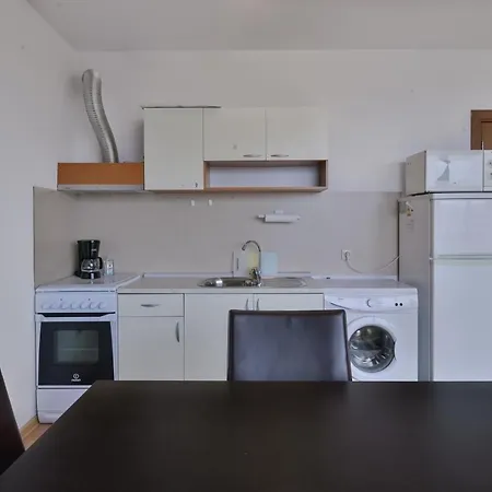 One-bedroom Maisonette With Spacious Terrace By Flat Mаnager *